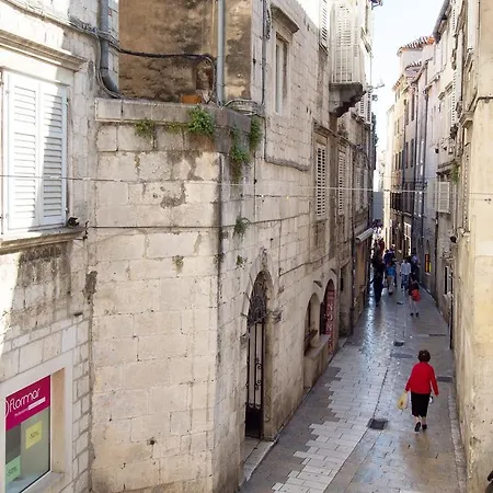 Bosanska * Split